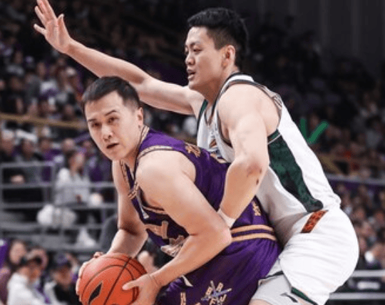 媒体人: 张帆的手感复苏, 对北控来说是一个好消息