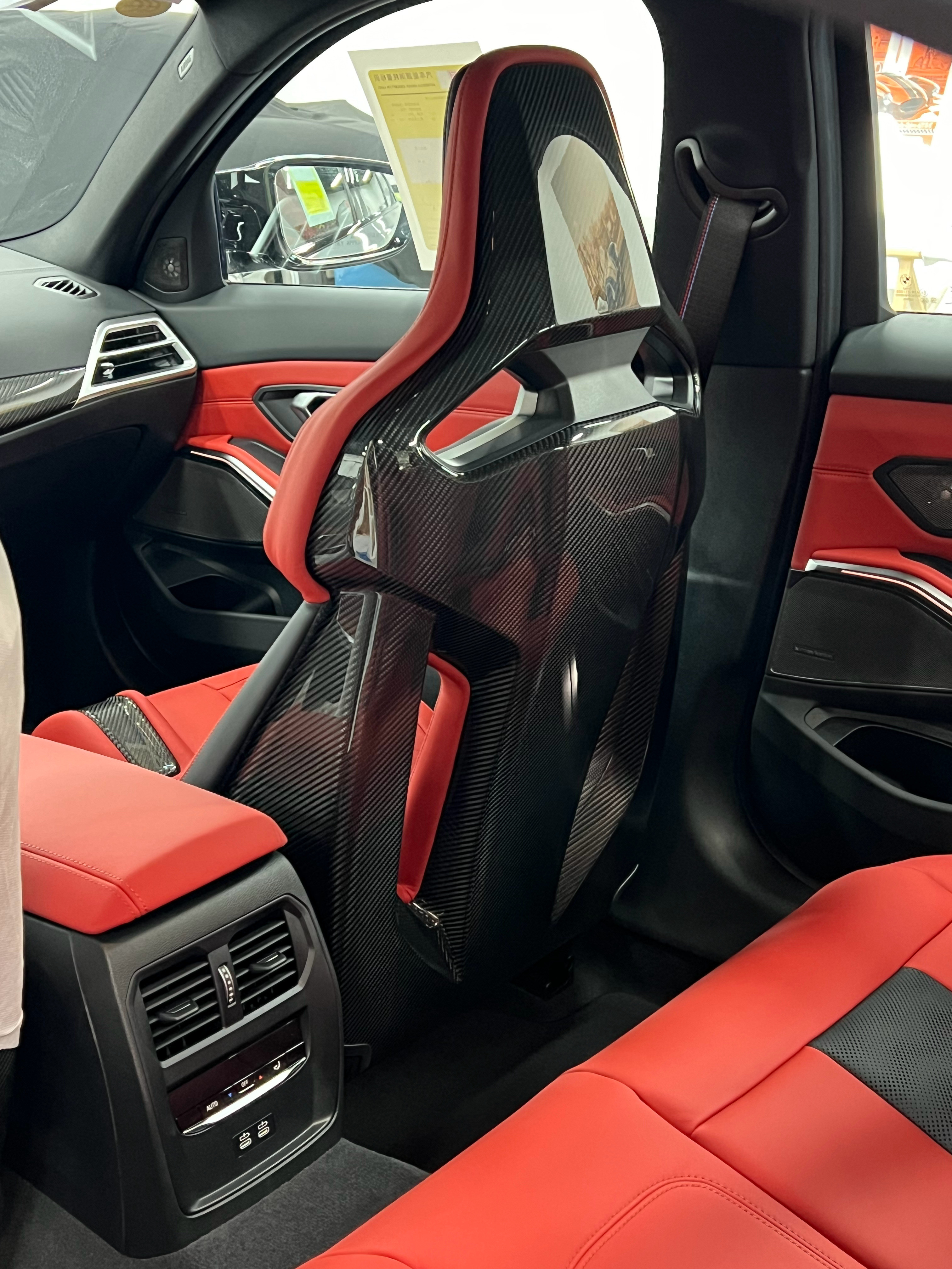 手动挡M3已售目前手动挡M3暂时断货，下一台预计六月份目前还有手动挡M4现货