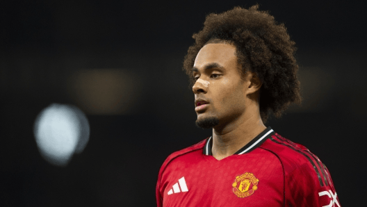 跟队: 米兰想租齐尔克泽, 曼联要加3500万欧进欧冠强制买断