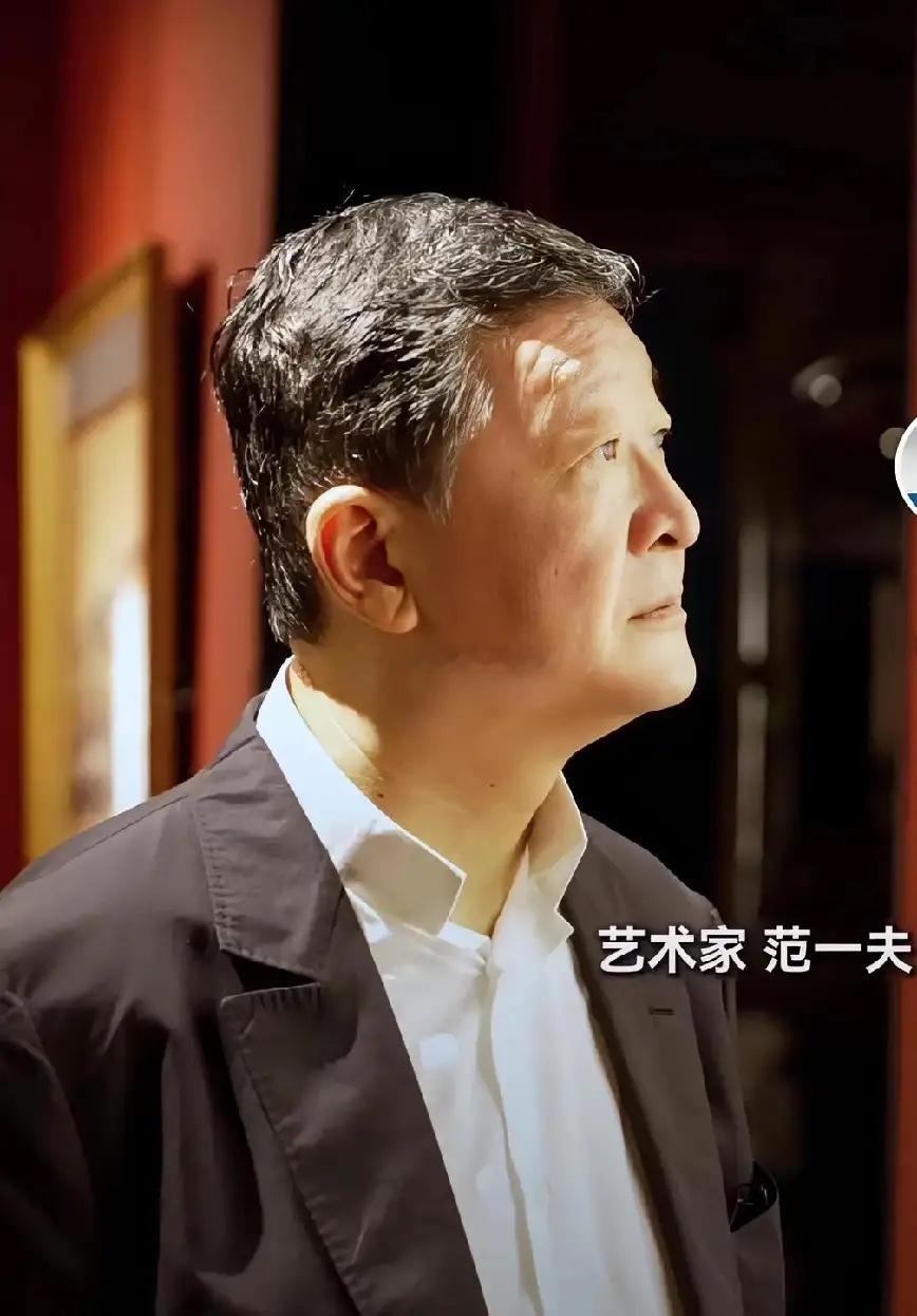 须遵德算是心大的男人。他和张桂云离婚，为什么他的两个儿子也随范曾生活，还改姓了？