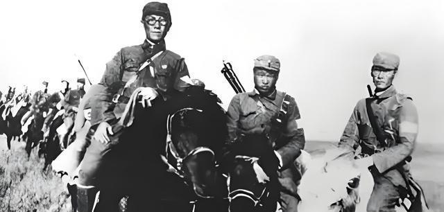 抗日战争初期，八路军仅辖十二个主力团，772团由红93师改编而来，隶属386旅，