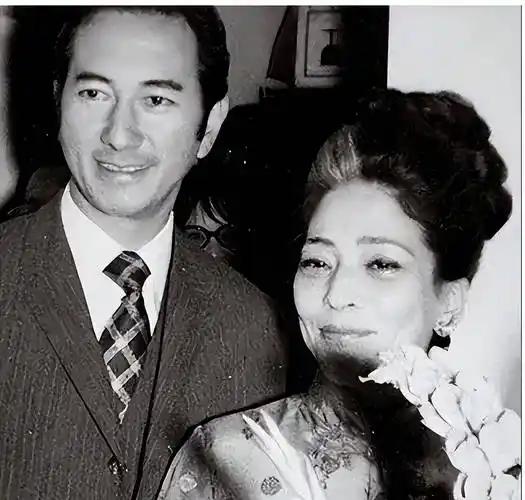 18岁的澳门街第一美人黎婉华，不顾家人反对，带着丰厚的嫁妆，嫁给21岁的何