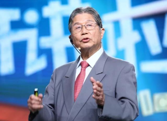 2023年,日本顶级科学家滕岛昭,带着日本的绝密技术,直接投奔了中国,并放出狠话