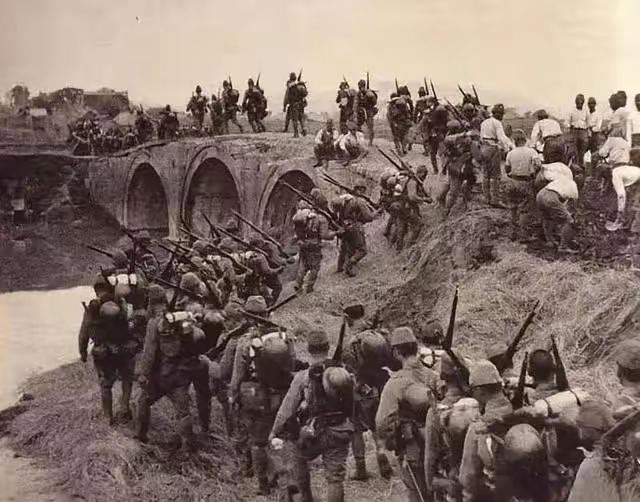 1940年，386旅包围榆社城久攻不下，日军城内叫嚣：“八路军没有炮，我们可以守