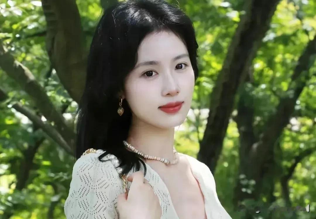 你觉得多少岁之后才算是大龄剩女41岁大龄剩女的我，竟开始后悔了！我未婚未育，工