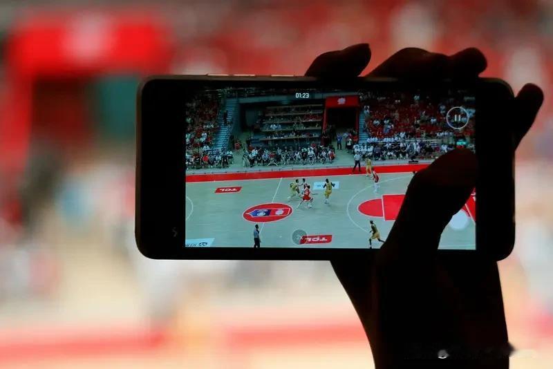 中国男篮能击败日本队吗中国男篮能不能击败日本队？看看2025男篮亚洲杯预选赛C