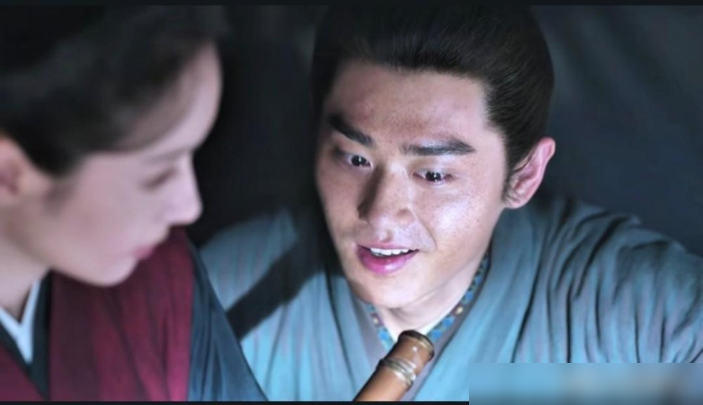 她被骂到热搜第一，弹幕全是后颈发麻，结果演员本人说了一句话，把所有人的嘴都堵上了。《兰香如故》里的杜