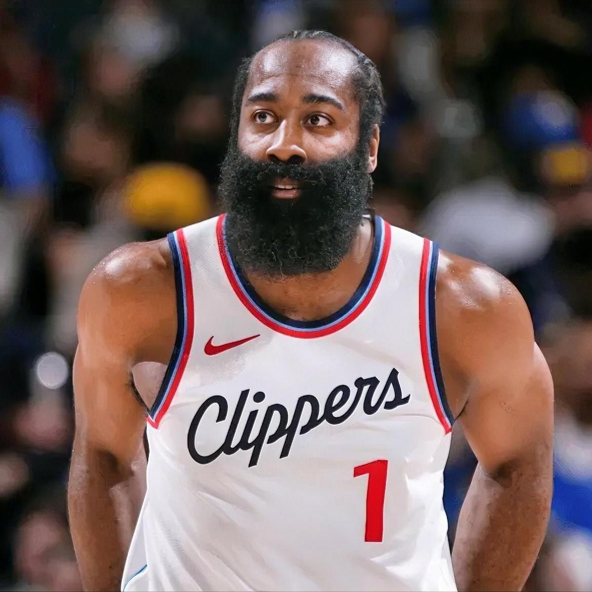 发现了没有？哈登身上有一种玄学就是只要他在的球队，不管他是老大还是老二，