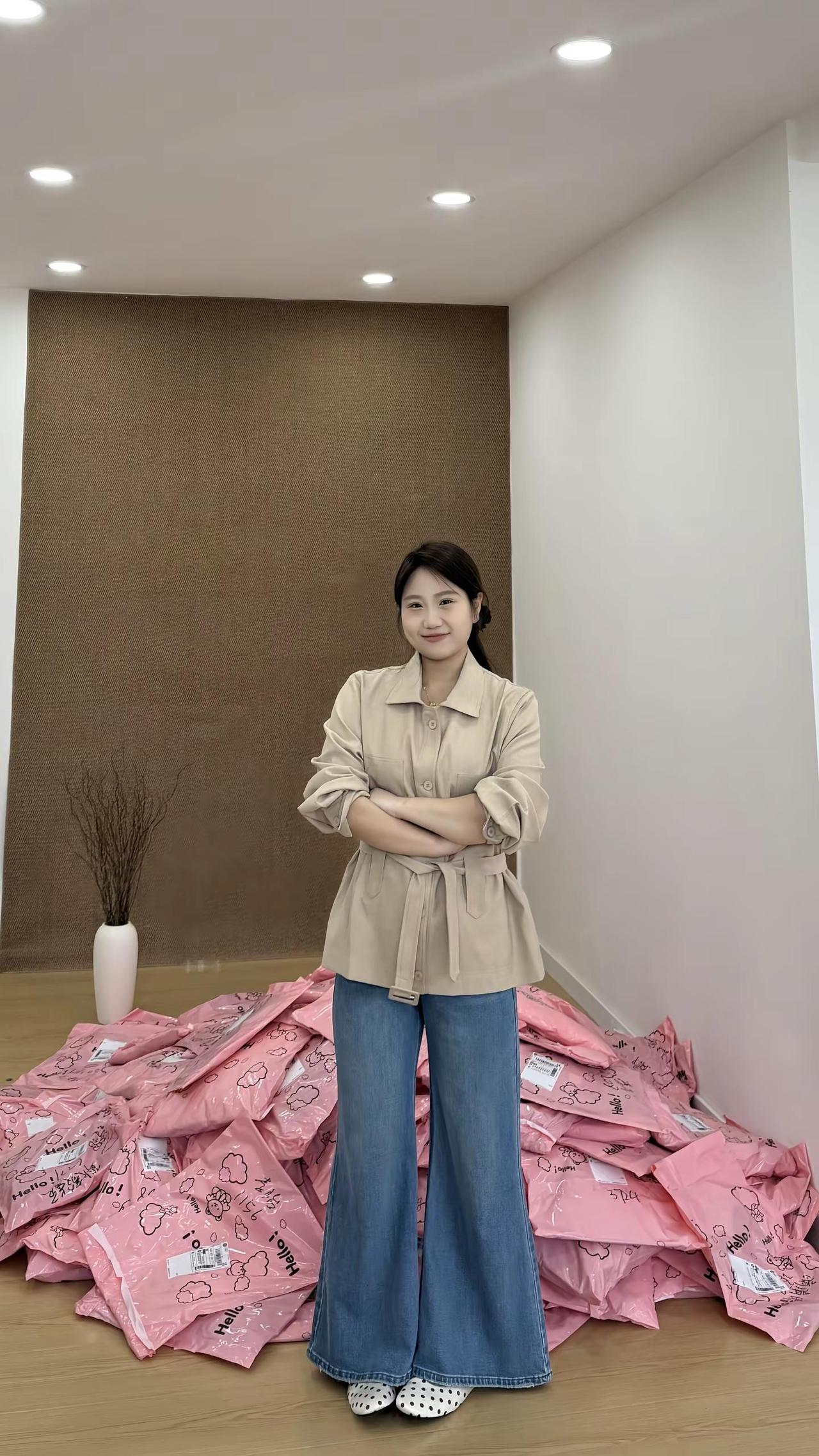 小姐你可一定要出人头地啊