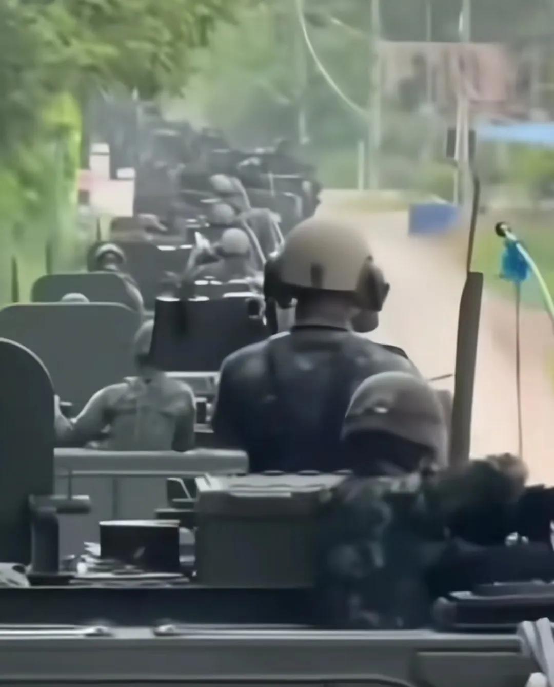 12月17日，泰柬军事冲突进入第10天，规模进一步扩大，烈度进一步升级，柬埔寨已