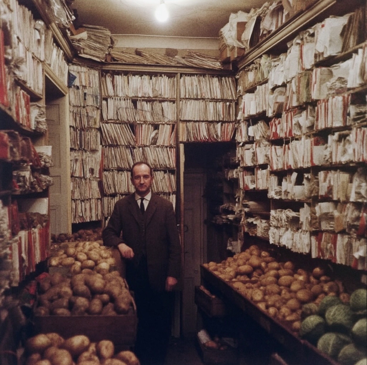 【来自投稿】60年代中期，伦敦各种店铺和店主