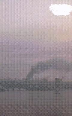 泽连斯基说乌克兰首都基辅让俄军轰了一夜，俄军动用了18枚各型导弹和200架“天竺