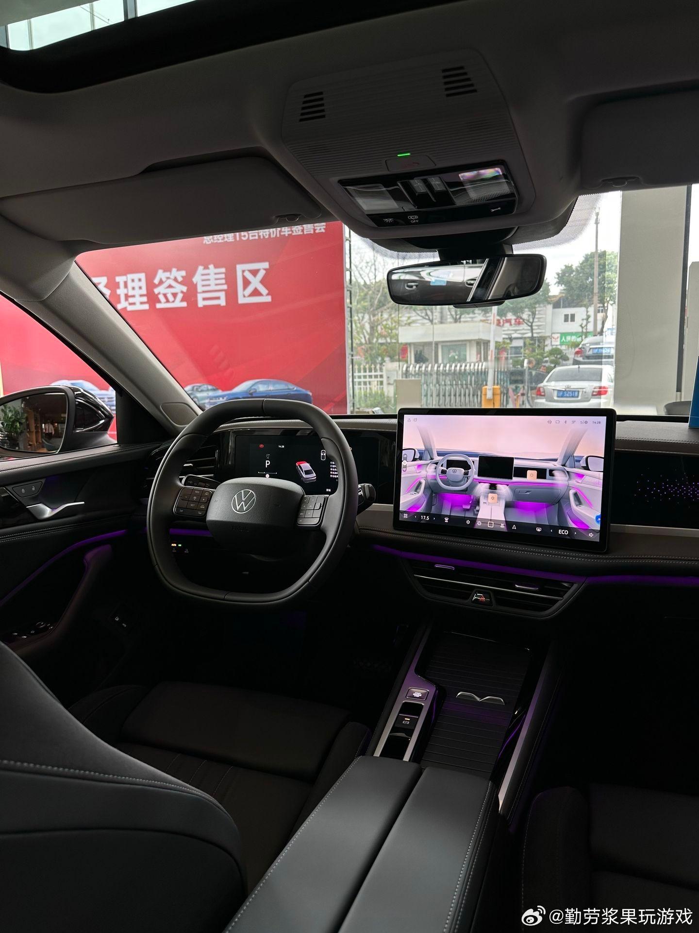 一汽-大众迈腾PHEV：四大黄金实力重塑德系插混标杆一汽-大众迈腾PHEV依托黄金超混技术全面进阶，