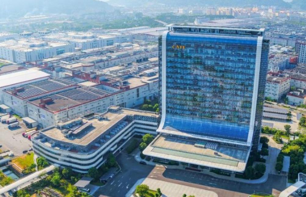 1978年，越南把26万华人抢光钱财，扒光尊严后，像“垃圾”一样扔出国门，殊不知