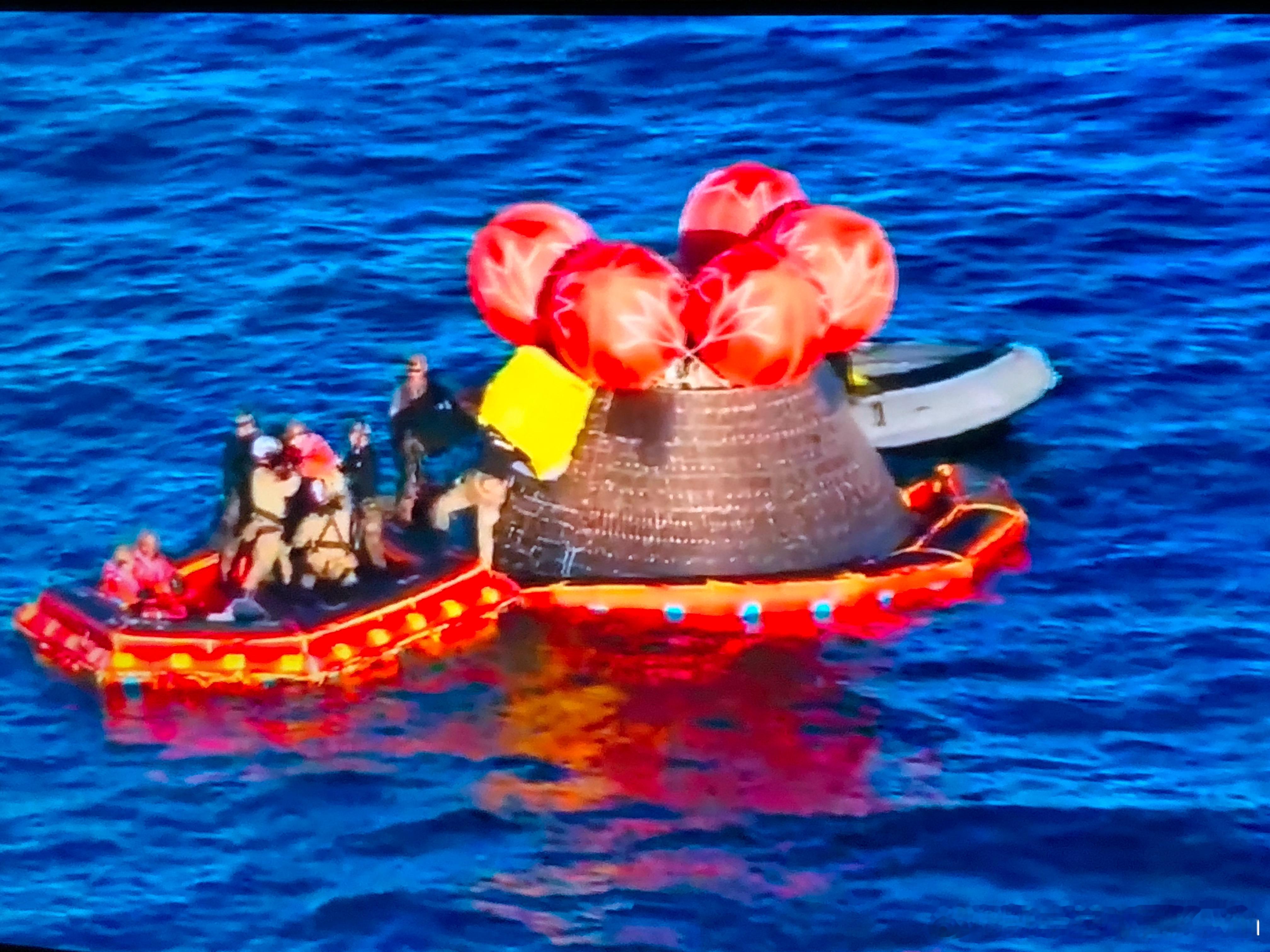 我朋友的评论：一个波音团队在美国宇航局位于路易斯安那州新奥尔良的米丘德装配设施制