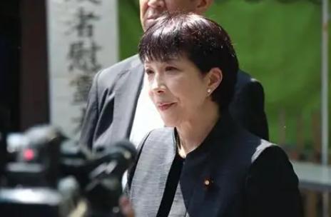 有位俄罗斯专家曾直言：我并不忧虑中国会败给日本，但我唯一忧心的是，中国会不会又一