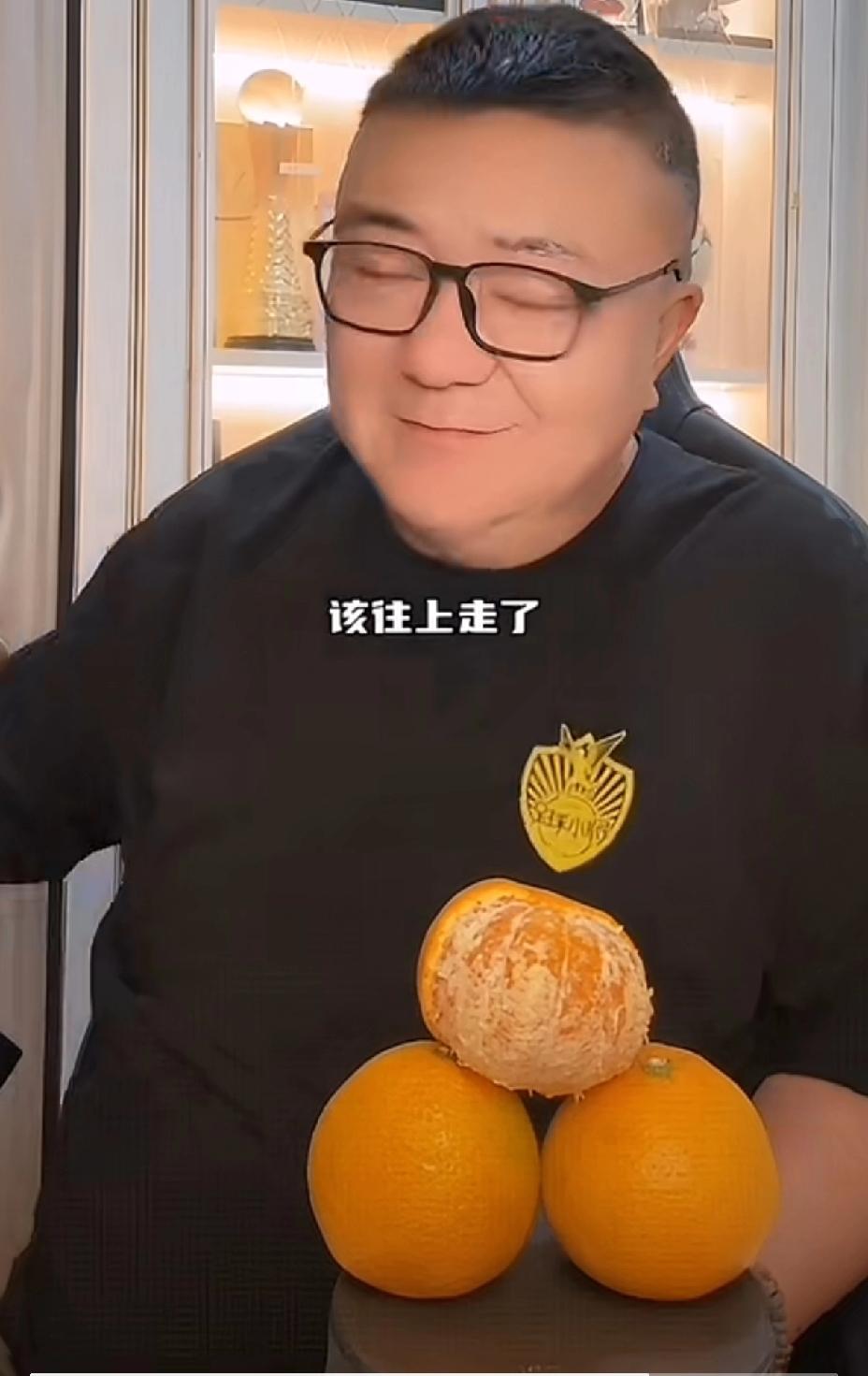 董路评价邵佳一：低调中的过度自信。他说：邵佳一当国家队主教练，我跟你这么说吧，