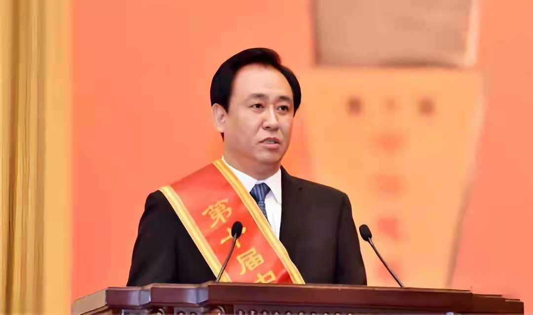论投资老许还不如贾跃亭，8亿美元打水漂！许家印投资贾跃亭，钱给出去，控制权却一分没拿到8亿美元豪赌F