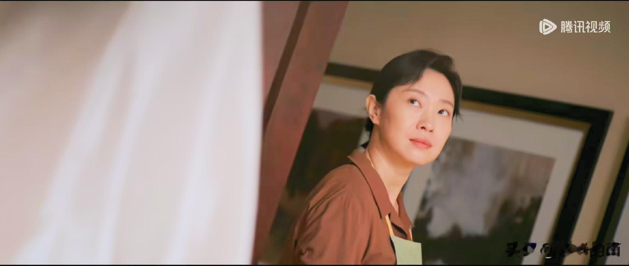追剧《美人余》，闲暇的时候看看还可以，但是几位年轻演员的表演，看着总觉得差一口气。常华森演的离婚律师