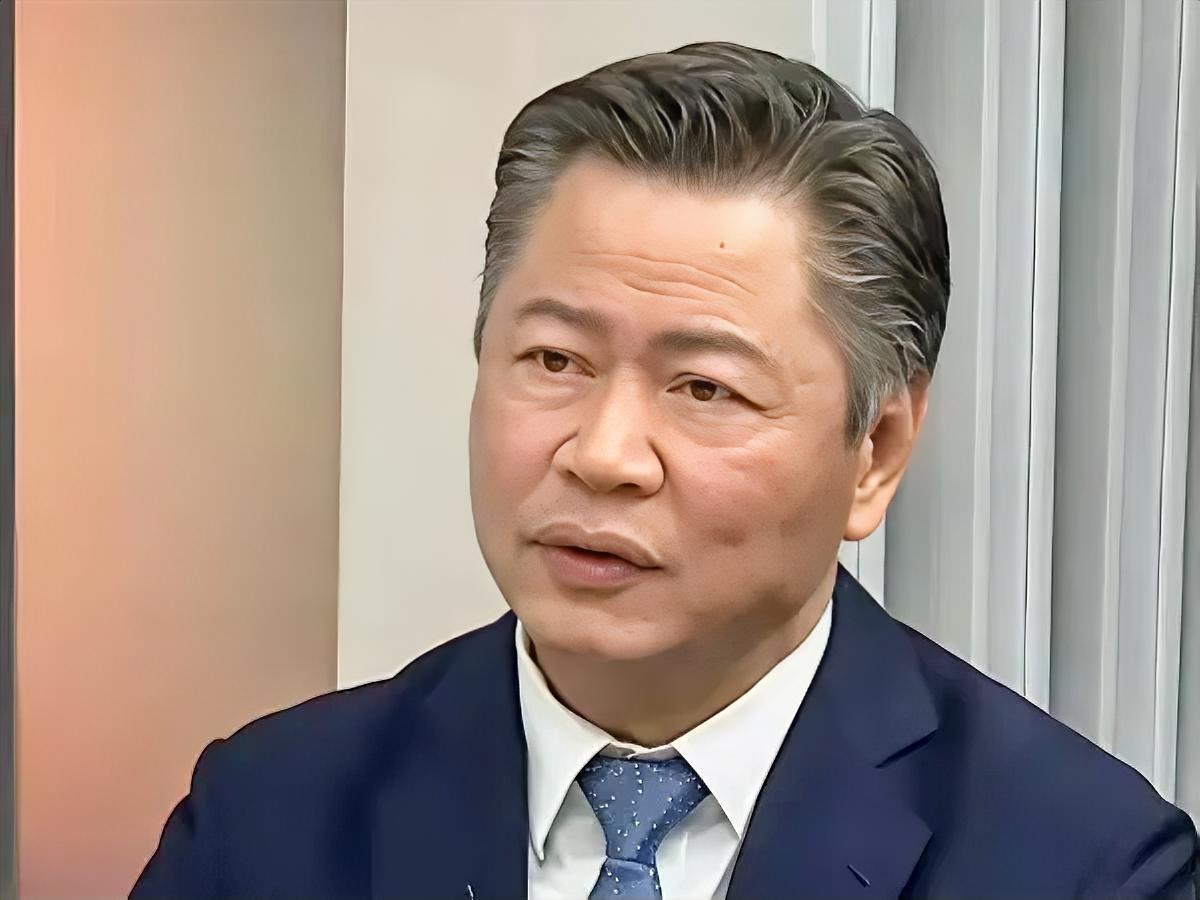 台湾学者赖岳谦4月11日公开发声：如今国民党内不少人闭口不谈统一、闭口不谈民族复