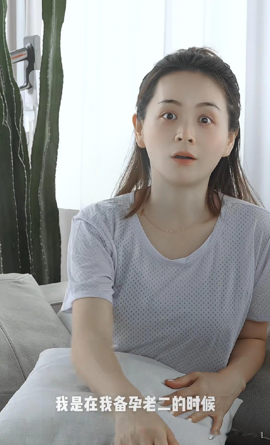 邓莎原来还想过和路行要二胎，说明曾经两个人的婚姻还是很甜蜜幸福的。这些年究竟