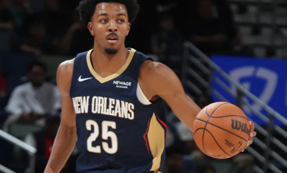 美记EvanSidery报道，在交易截止日前多次询价后，湖人与勇士计划在今年夏