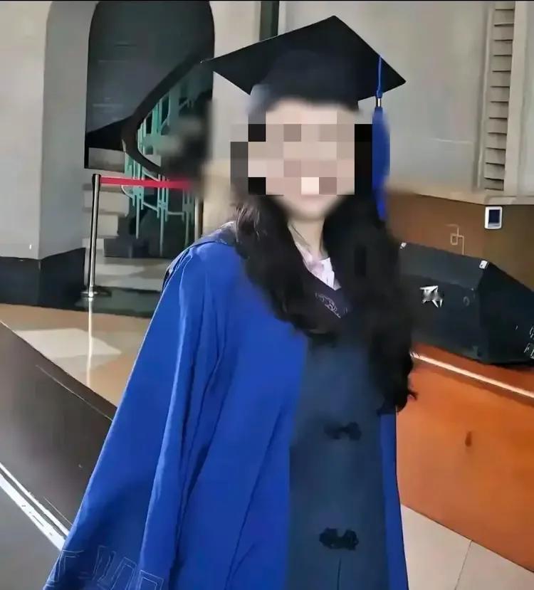 一哭二闹三上吊杨同学最后的反转机会就只剩下一个了装作抑郁症复发，自杀未遂。效
