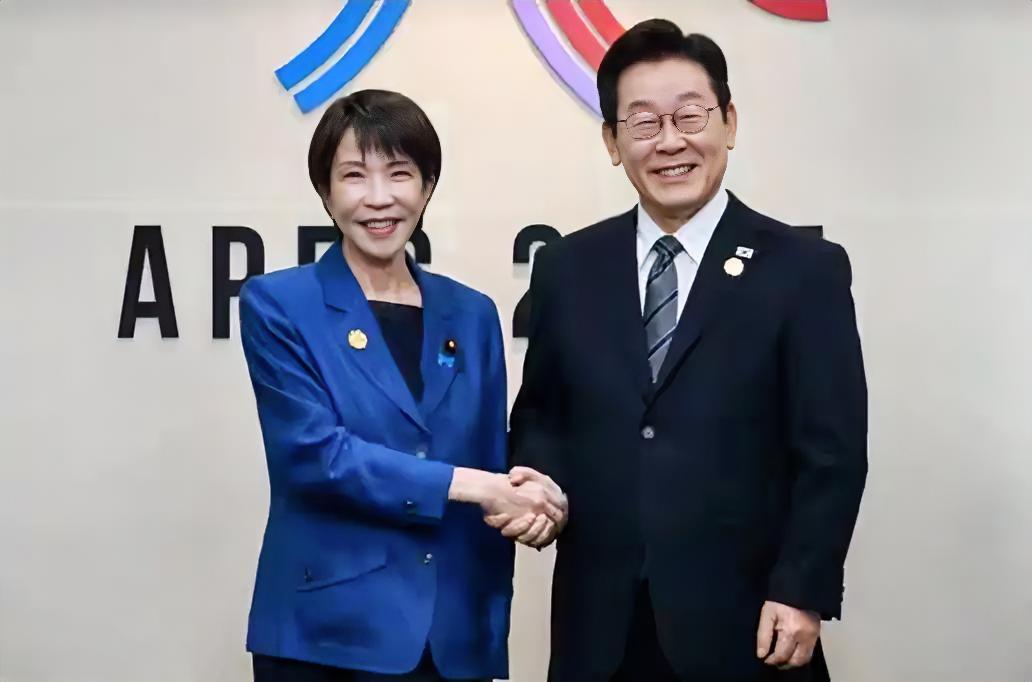 刚离华就访日！李在明玩平衡术，中方一句话划下红线，韩国别踩雷前脚刚踏出中国