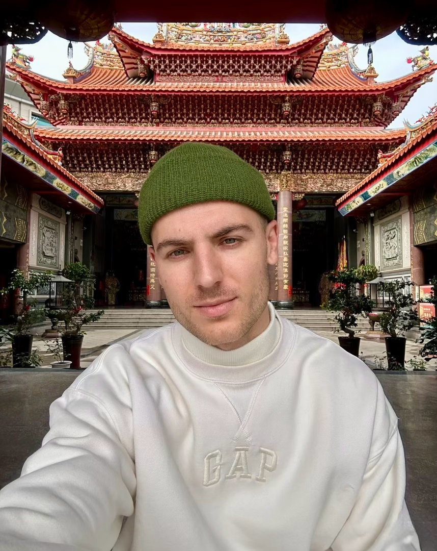 别说老外震惊我也震惊了国货出海的那些瞬间太戳人了！从智能设备到传统好物，在海外