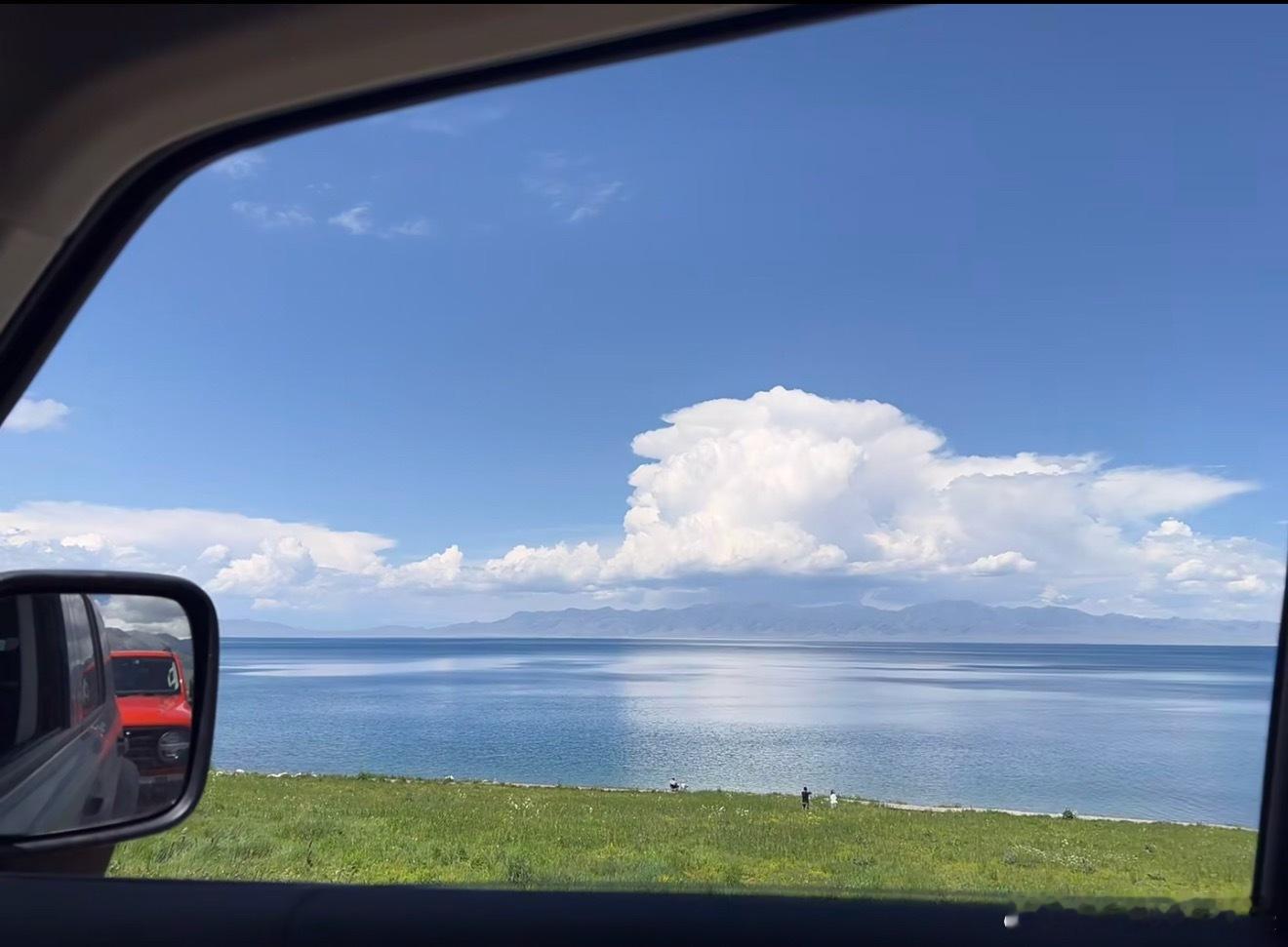 雷军称新疆自驾不要错过赛里木湖瞬间戳中我去年自驾的回忆！不过锐锐一定要提醒一下大