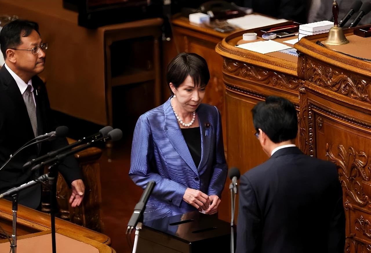掐断日本军工命脉？来看看中国稀土的“精准点穴”，就自然有答案了。跟着美国搞封锁