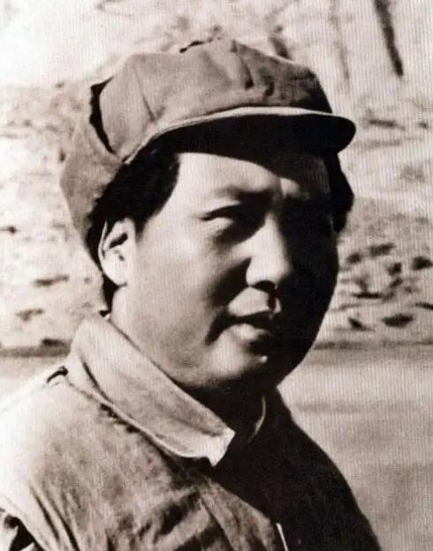 当年美苏为什么会放任中国完成统一？放任？不可能的，稍微有点脑子的想一想都不可能