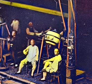 这是1910年广东全省彩票中和公司开票现场。当年，这些彩票开票时确实有中大奖的机