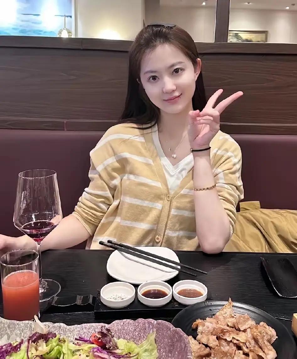 我儿子谈了一个98年的独生女对象，女方不要求车房，彩礼随意给，陪嫁也不要，就一个