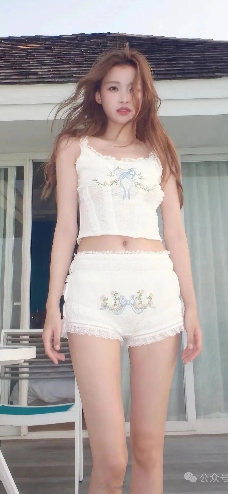 孙怡，身材这么好！​​​