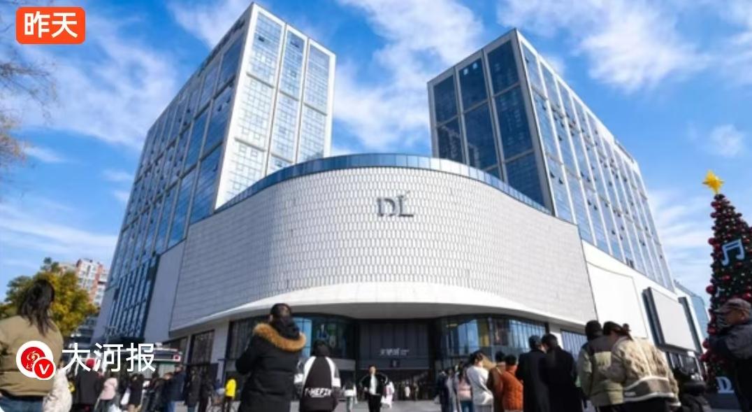 胖东来又上热搜了。这次不是因为服务细节，也不是因为员工福利，而是一个翻译助理岗位