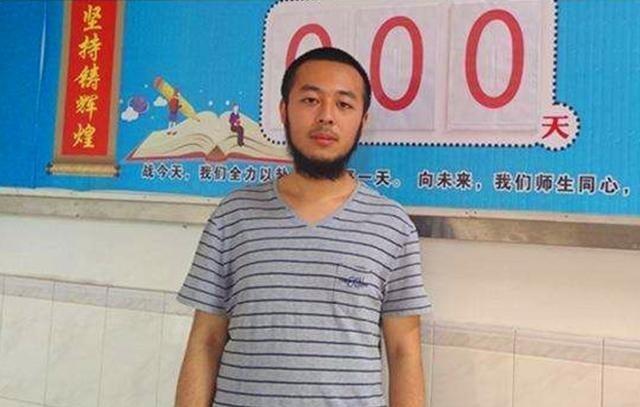 怪才王圣阳：不翻数学课本，却两次高考满分，圆梦北大数学系王圣阳出生在青岛即墨一