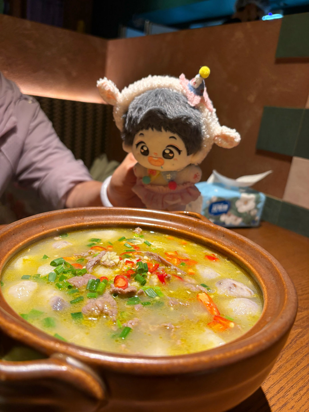 三连美味～广西菜好好吃中午的脆皮烧鹅陈皮排骨忘记给饭包吃了！美滋滋的一天～