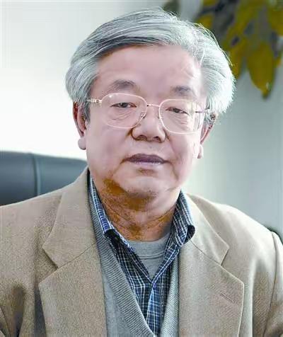 多亏这位智者力排众议！才有今天橘子洲，才有伟人雕像很多人奔赴长沙，只为奔赴