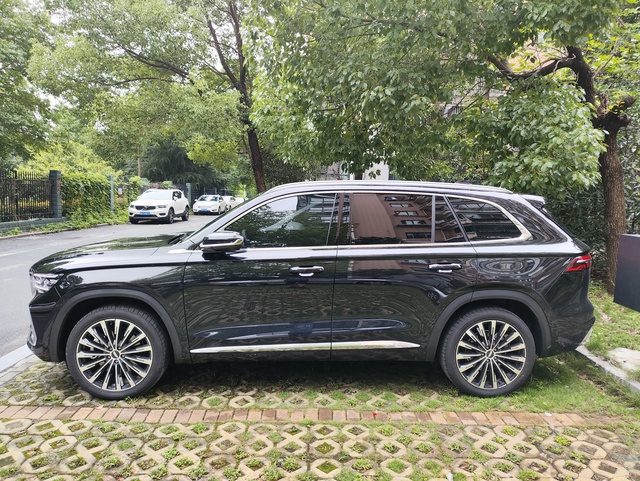 星越L五千公里用车感受2005年买了第一辆车大众宝来，2014年买了第二辆车丰