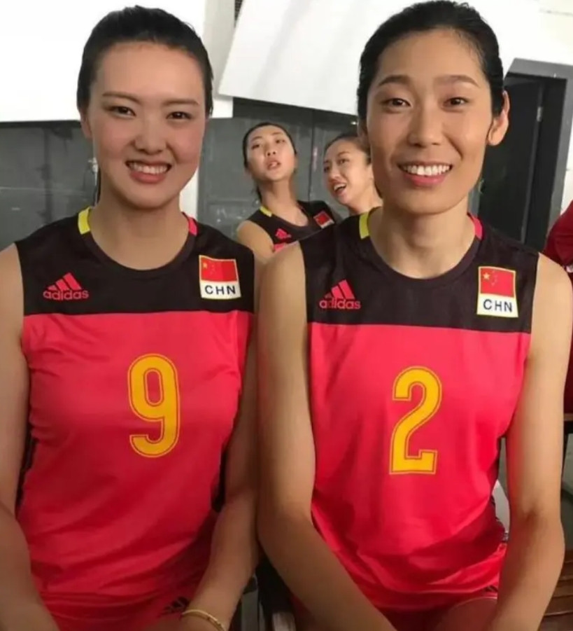 全运会女排赛事，不得不提的两人就是朱婷、张常宁，她们是郎平执教国家队期间的一姐与