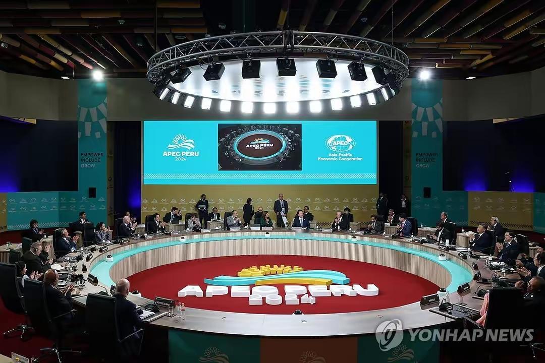 中国出席APEC会议并访韩,这是格局,也是破局。 不少人想不通:九三阅兵时咱