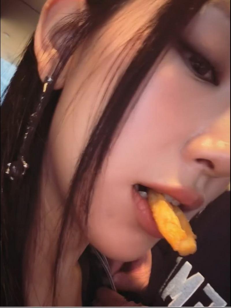 明报：炎明熹整理1月回顾自揭失眠苦况幽默分享生活点滴炎明熹（Gigi）昨天（