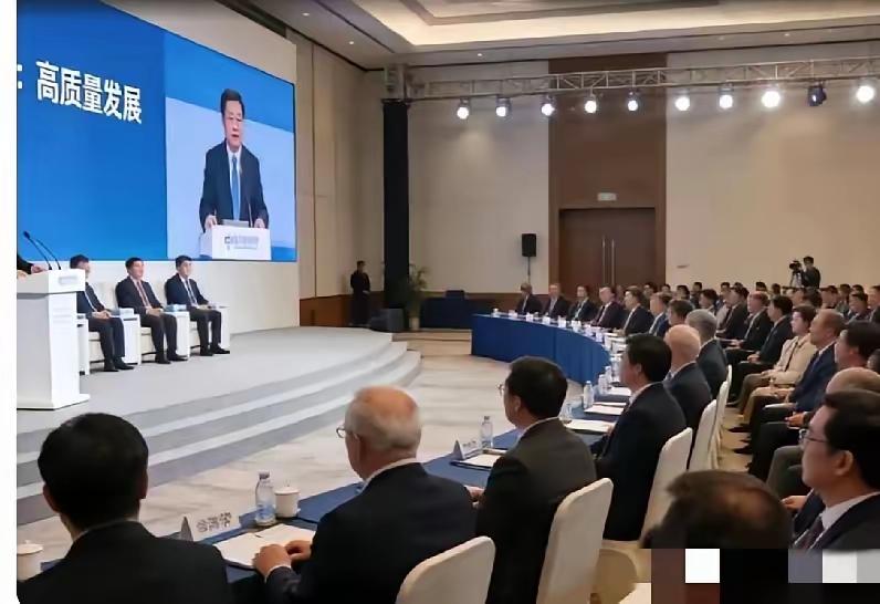 中国彻底晾日本！全球巨头排队签大单，日本企业却被甩在门外？