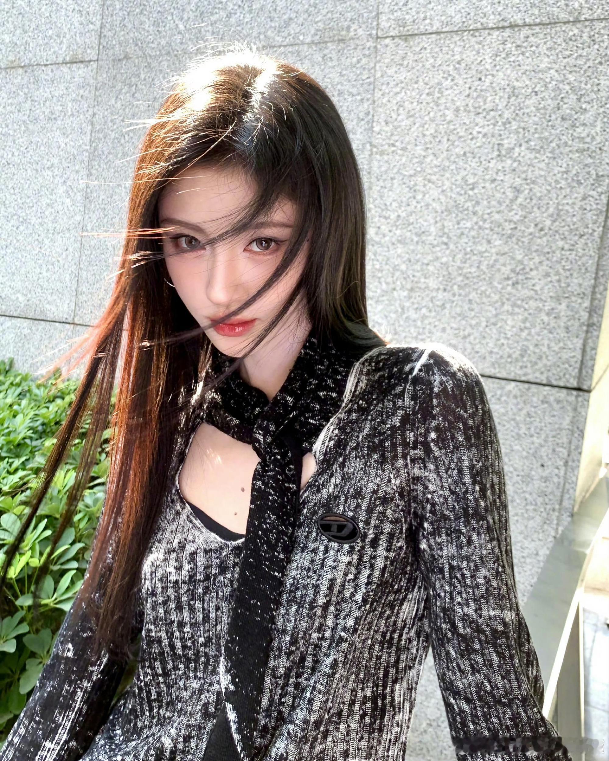 鞠婧祎的脸真是没缺点