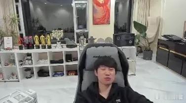 Doinb说有四五个DOTA职业选手说要来家里一起玩的，你们觉得是谁？dota2