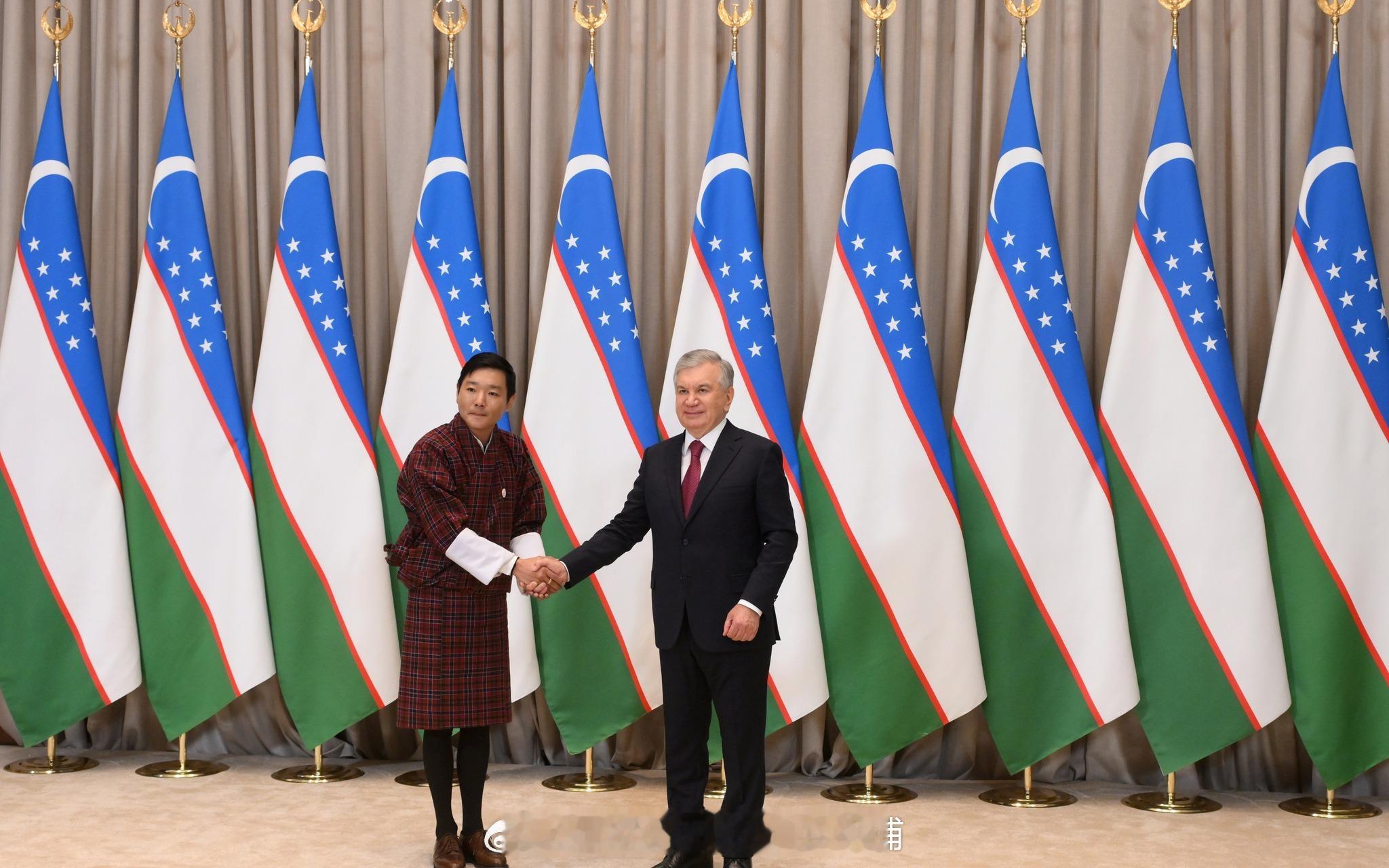 王室王室不丹王室2026年1月26日，县长二弟参加奥委会的会议。感觉他老婆应该