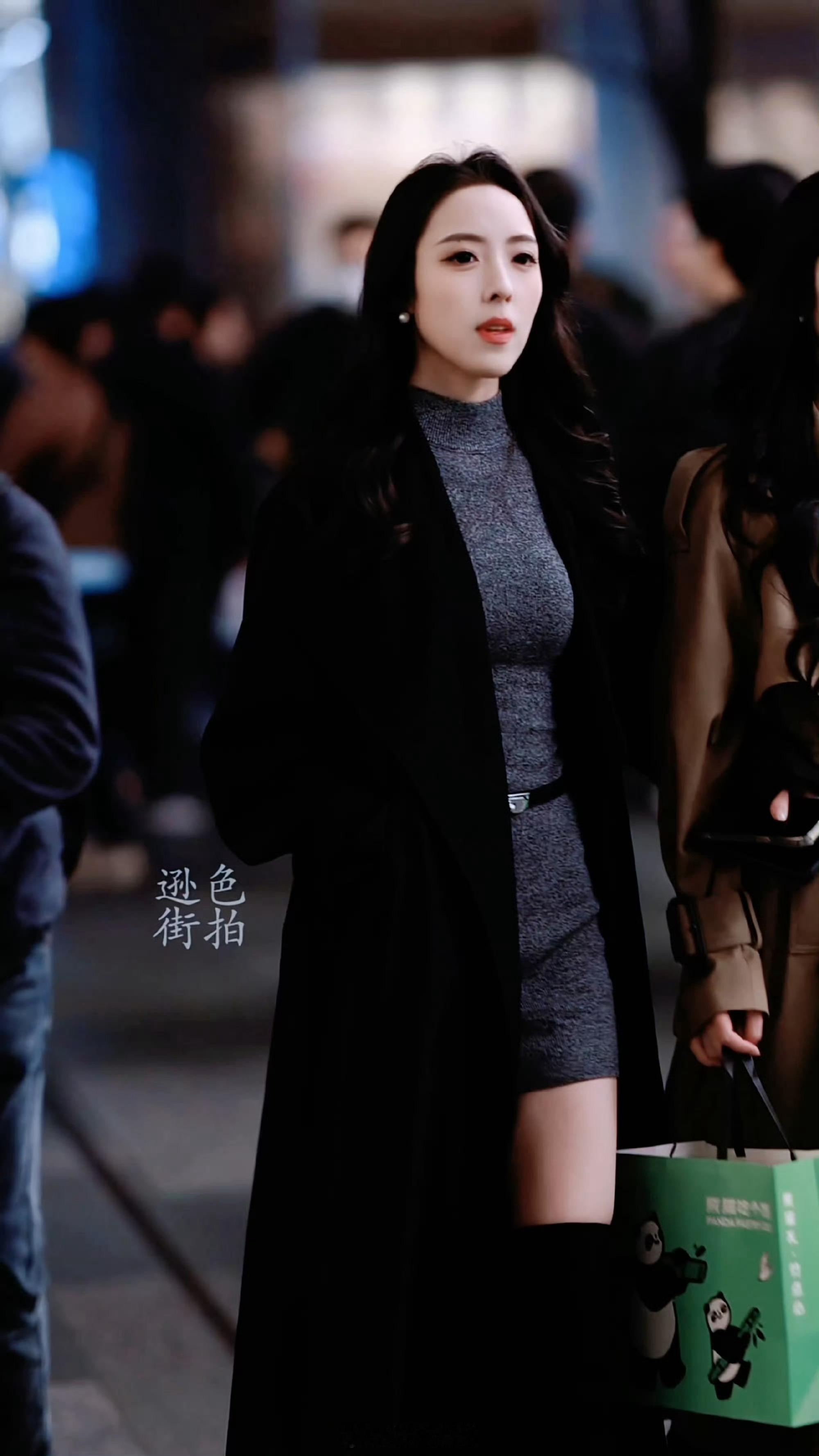 【成都街拍】上周街拍集锦（3️⃣）丨摄影拍照每日穿搭