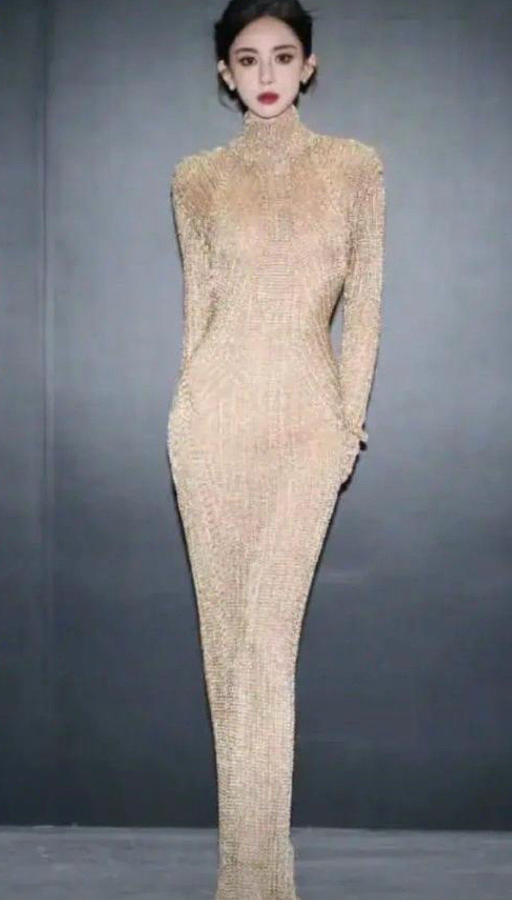 原来古力娜扎这个裙子是毛衣裙