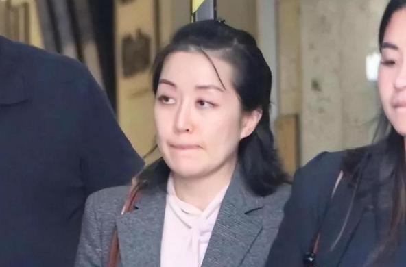 北京富家女李凡尼：和美国黑人生下俩娃，出轨毒贩，谋杀前男友！2019年11月1